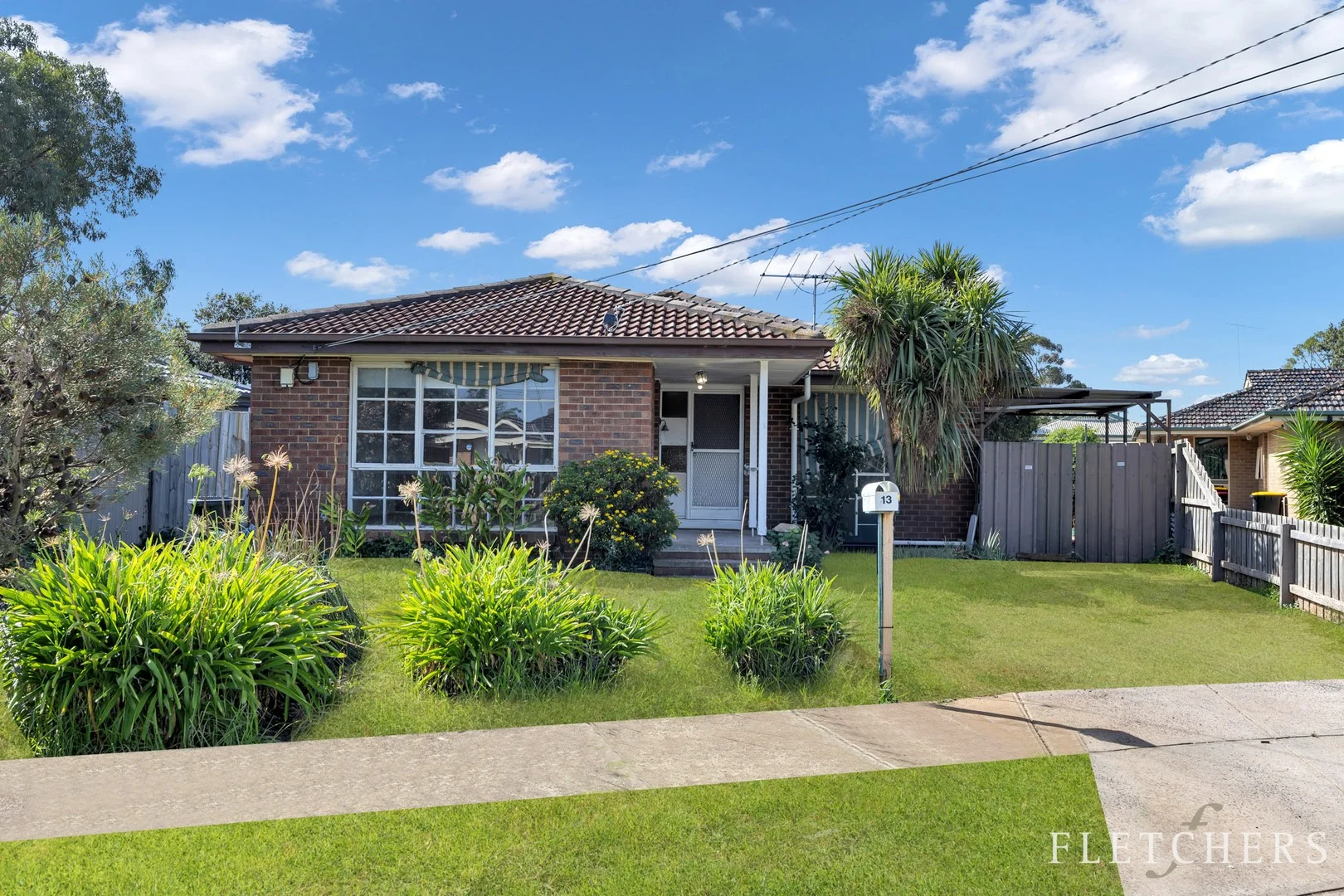 13 Francis Street, Melton South VIC 3338