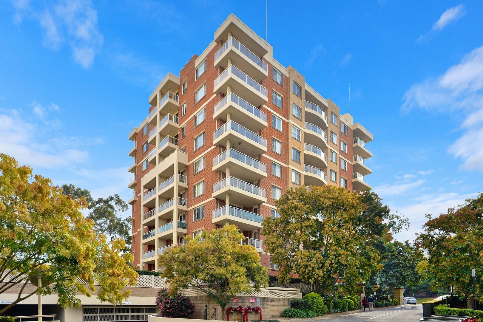 803/10 Wentworth Drive, Liberty Grove Property History & Address Research Domain