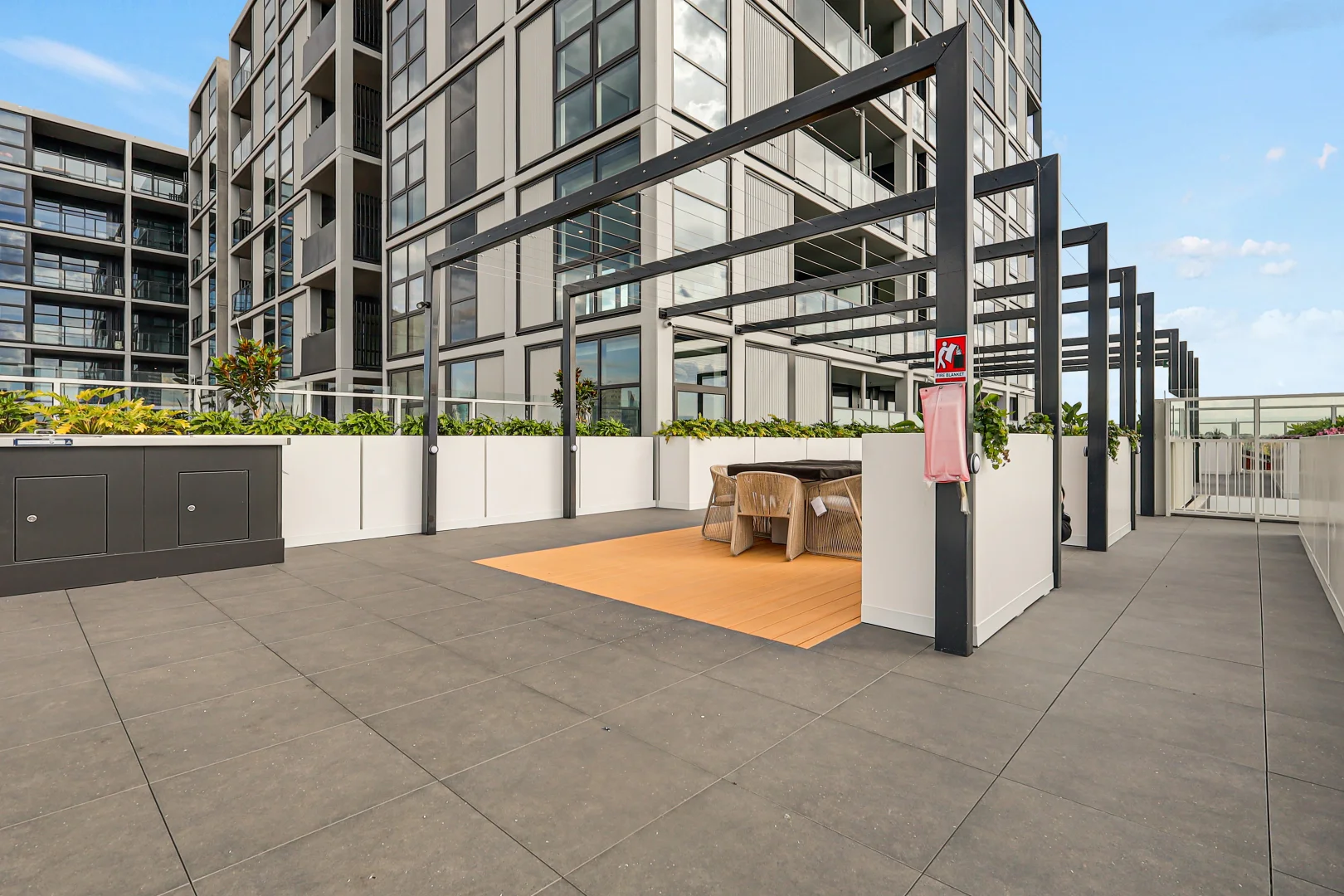 710/83 Sutton Street, North Melbourne VIC 3051 - Apartment For Rent ...