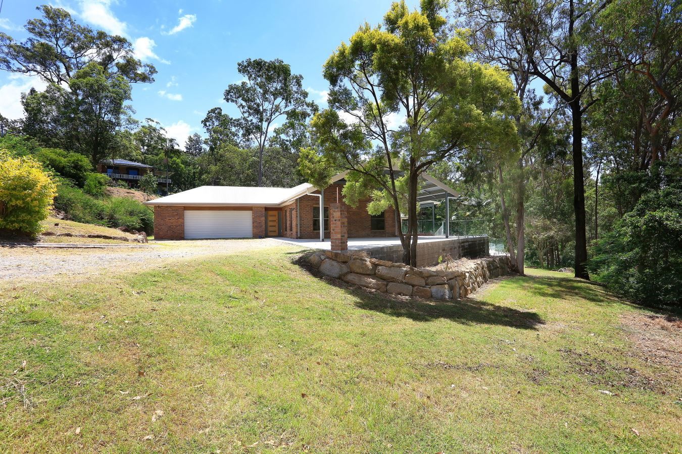 7 bedrooms Acreage / Semi-Rural in 25 Bertana Drive MUDGEERABA QLD, 4213
