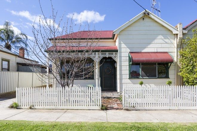 Picture of 39 Hargreaves Street, BENDIGO VIC 3550