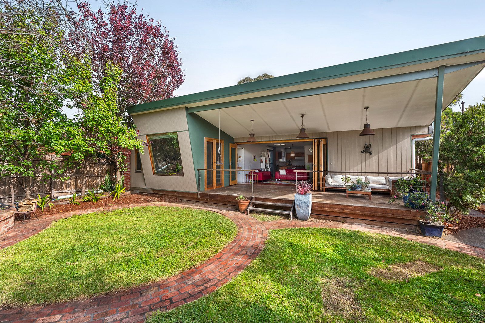 82 Dresden Street, Heidelberg Heights VIC 3081, Image 0