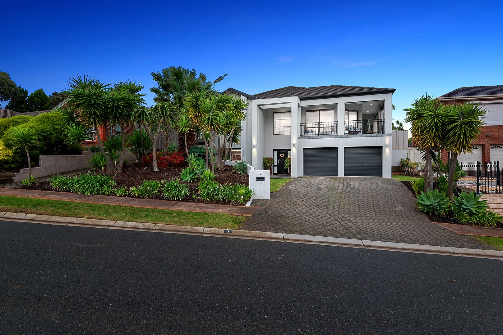 7 Birkenhead Court, Gulfview Heights SA 5096, Image 1