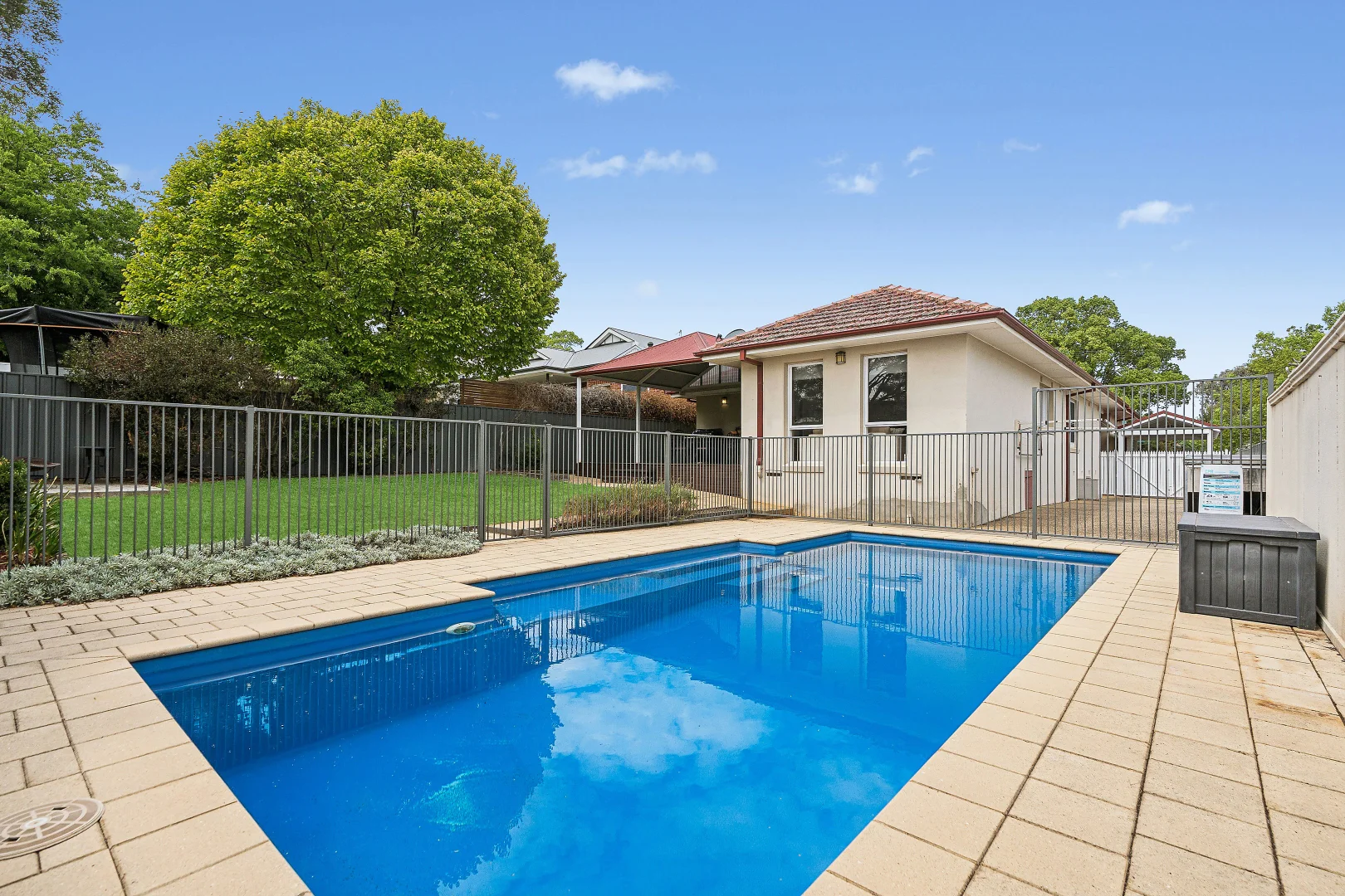 Additional image 4 of 42 Grandview Avenue, Turvey Park NSW 2650
