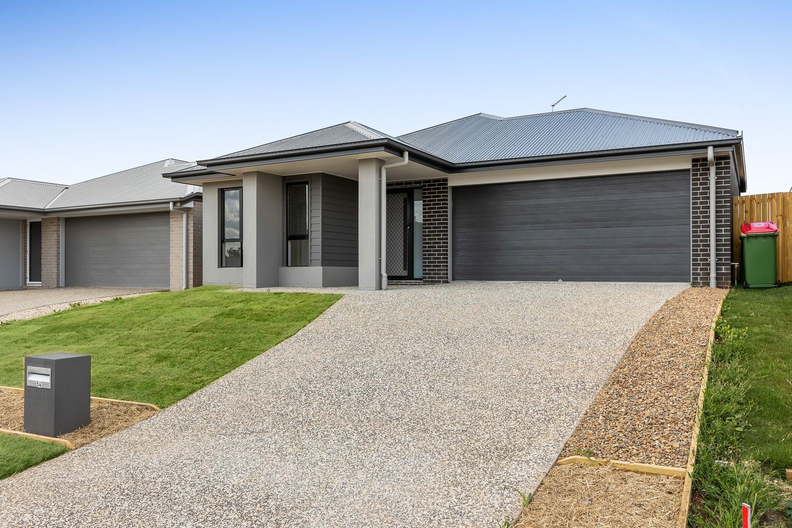 4 bedrooms House in 54 Tallowwood Boulevard COTSWOLD HILLS QLD, 4350