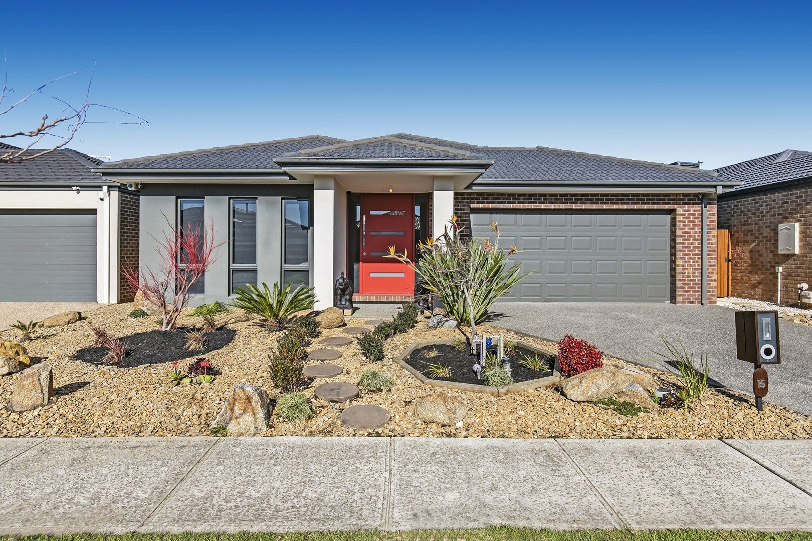 15 Dalray Street, Sandhurst VIC 3977, Image 1