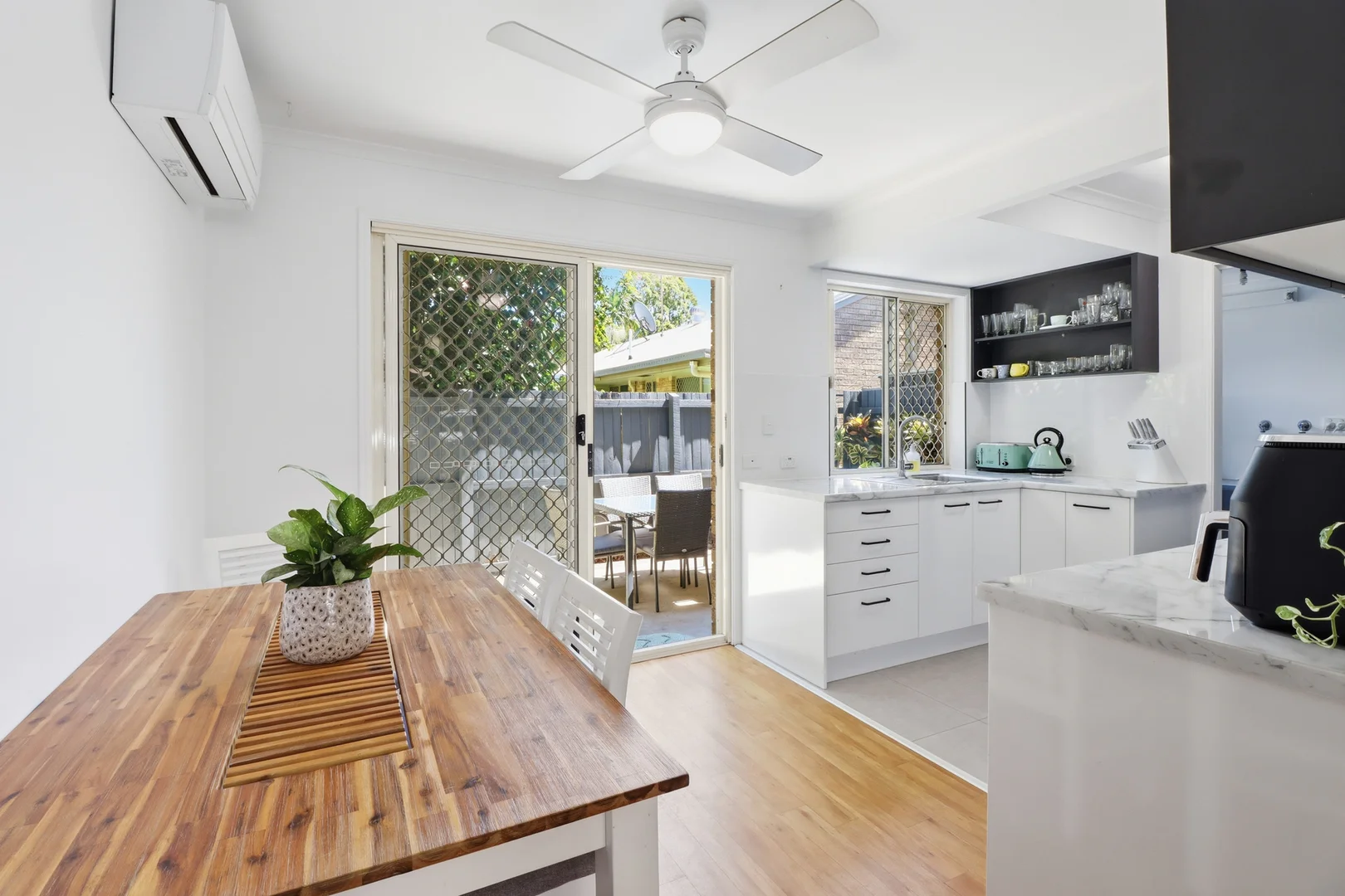 Additional image 8 of Unit 2/7 Namba Street, Pacific Paradise QLD 4564