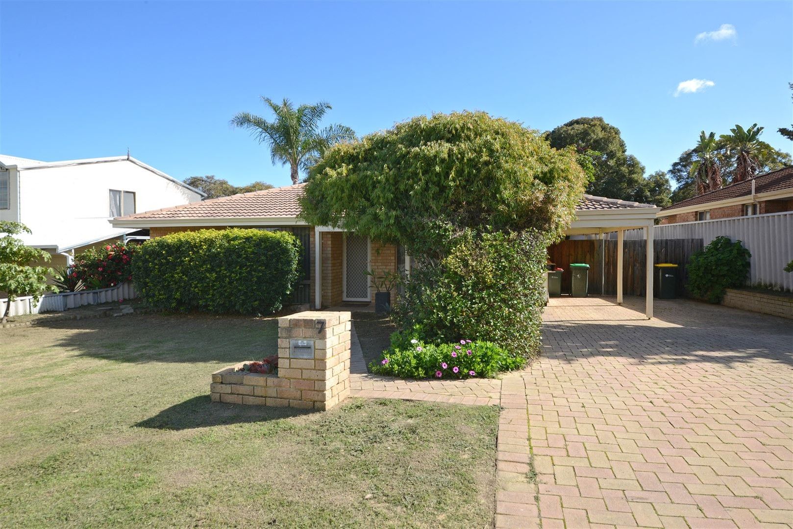 4 bedrooms House in 7 Chilko Court JOONDALUP WA, 6027