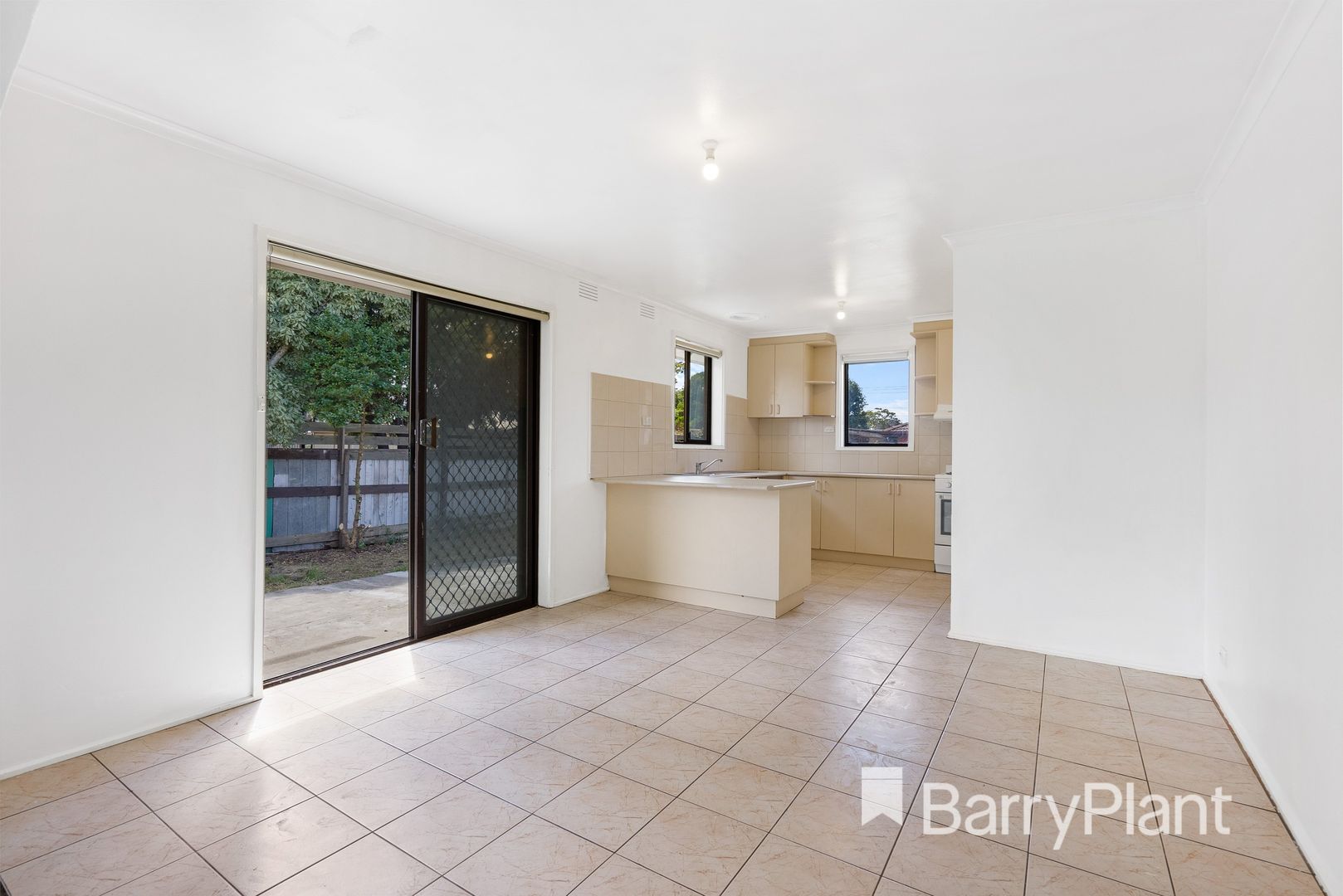 17 Hyslop Street, Hoppers Crossing VIC 3029, Image 2