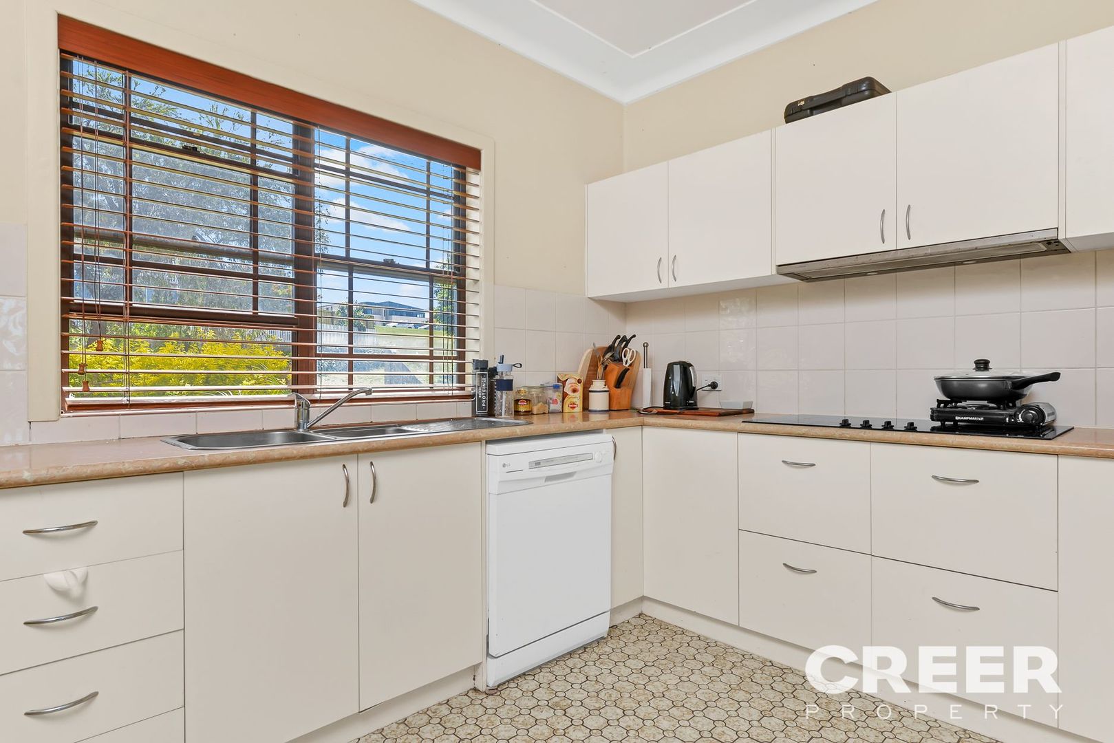 5 Roberts Street, Whitebridge NSW 2290, Image 1