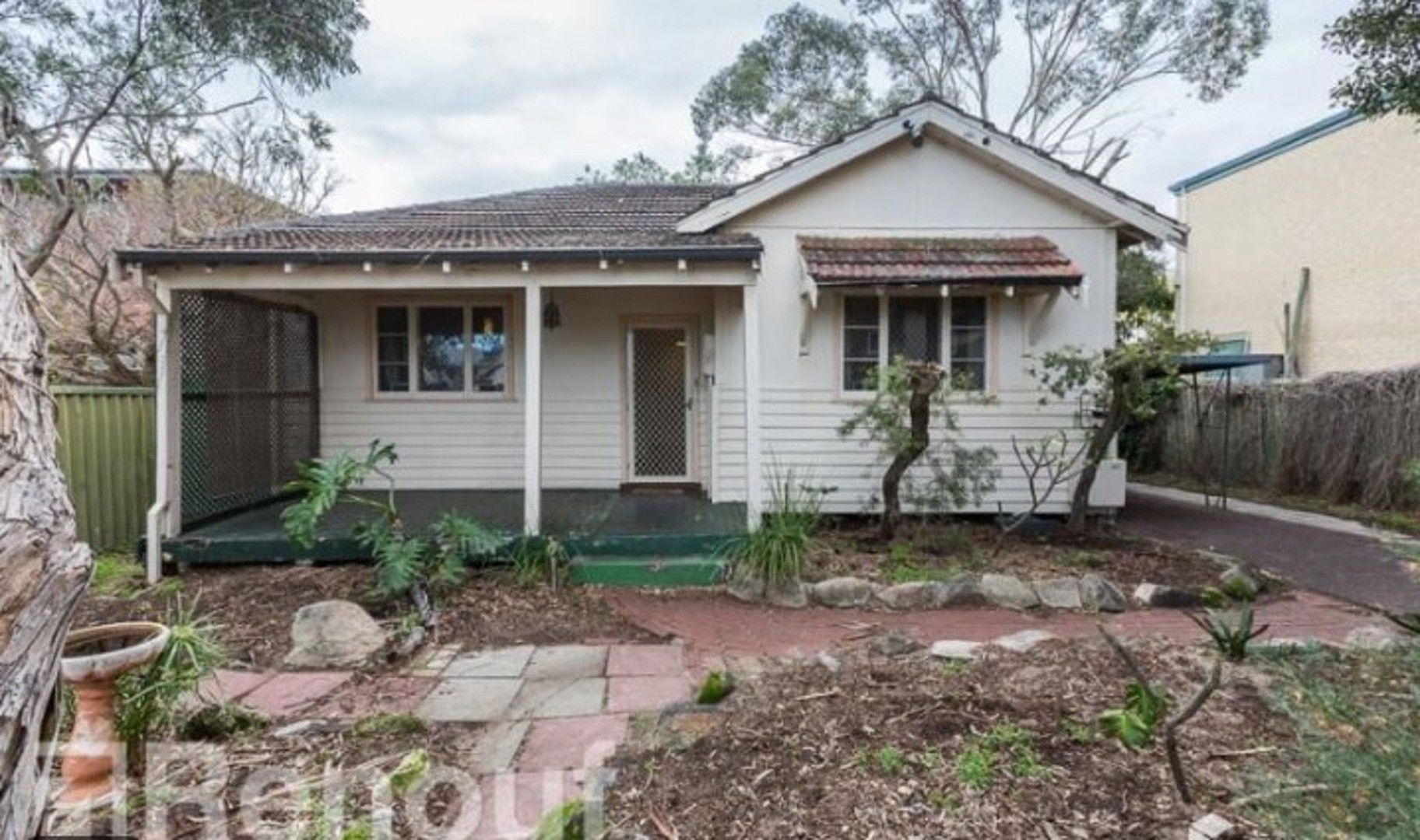 2 bedrooms House in 7 Hooley Street SWANBOURNE WA, 6010