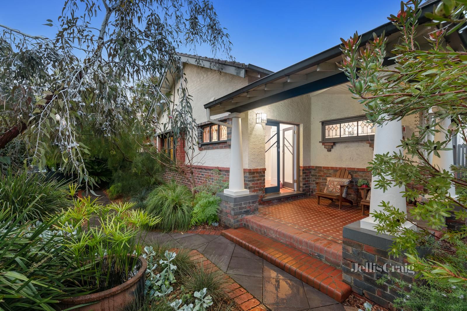 12 Clonard Avenue, Elsternwick VIC 3185, Image 0