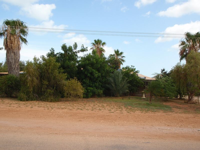 4 bedrooms House in 28 Maley Street EXMOUTH WA, 6707