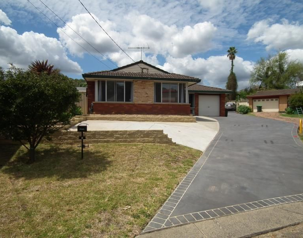 8 Binara Close, Hammondville NSW 2170