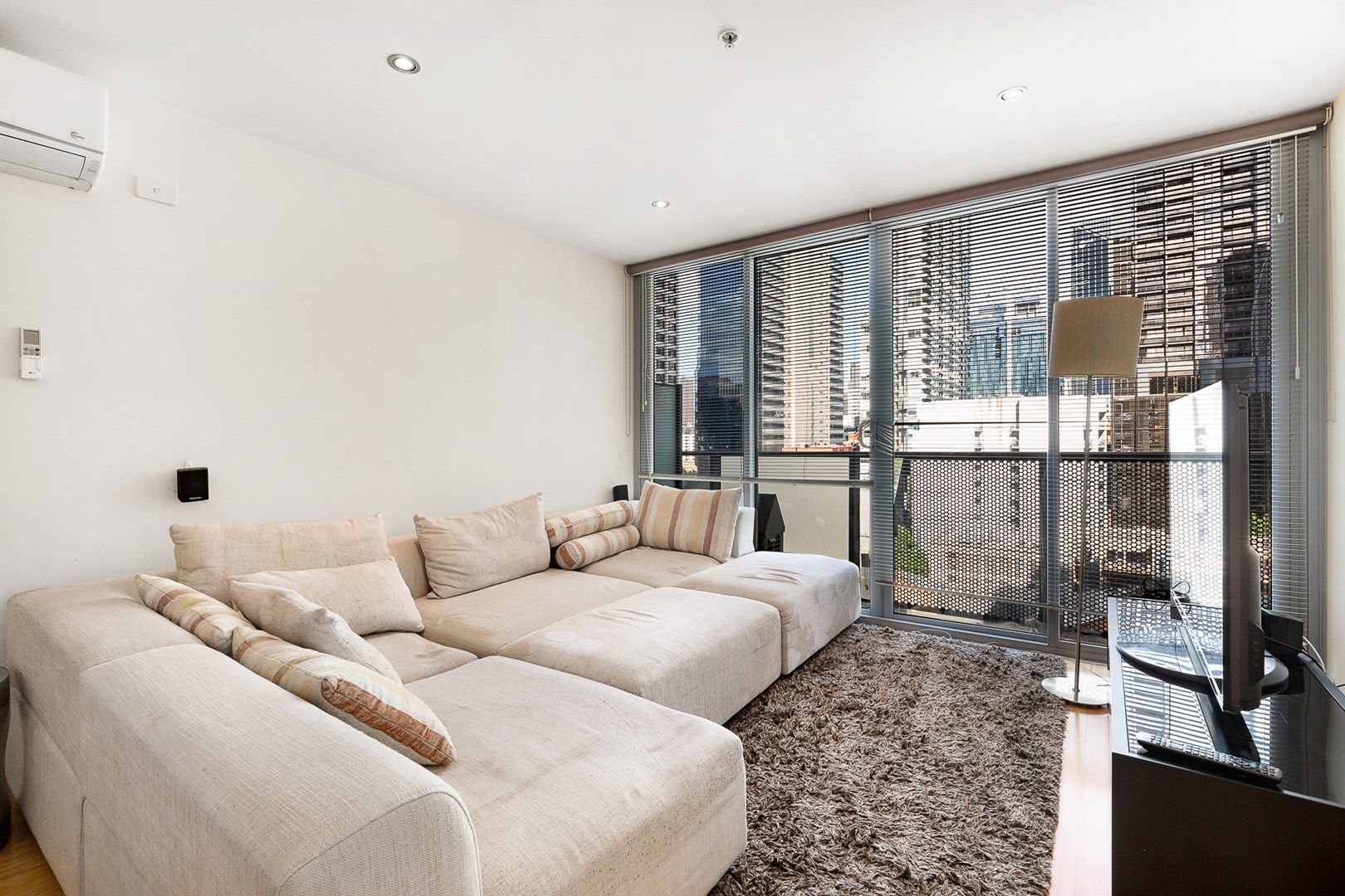 805/8 Exploration Lane, Melbourne VIC 3000, Image 0