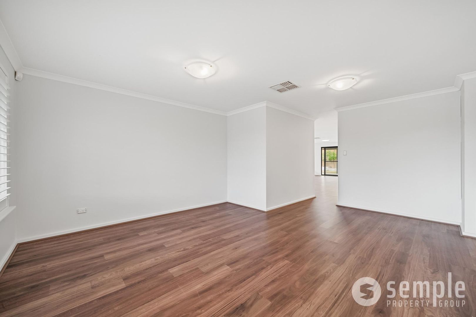 6 Yeo Street, Canning Vale WA 6155, Image 2