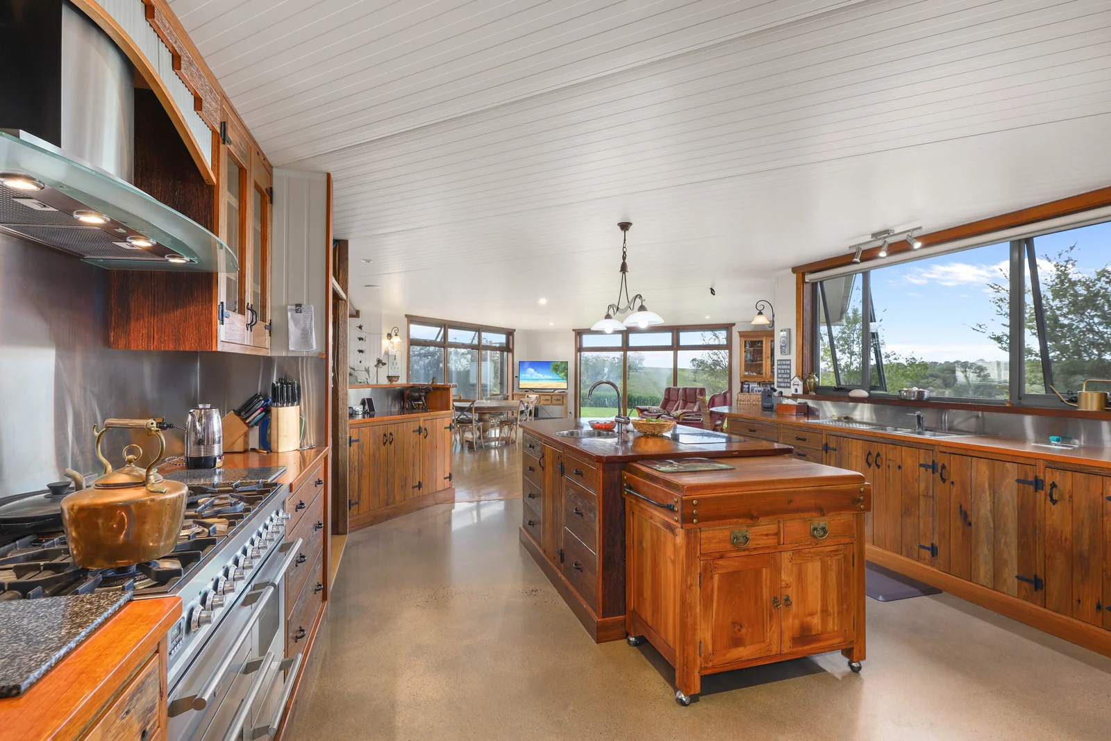 Additional image 23 of "Wyanga" 195 Gills Road, Uralla NSW 2358