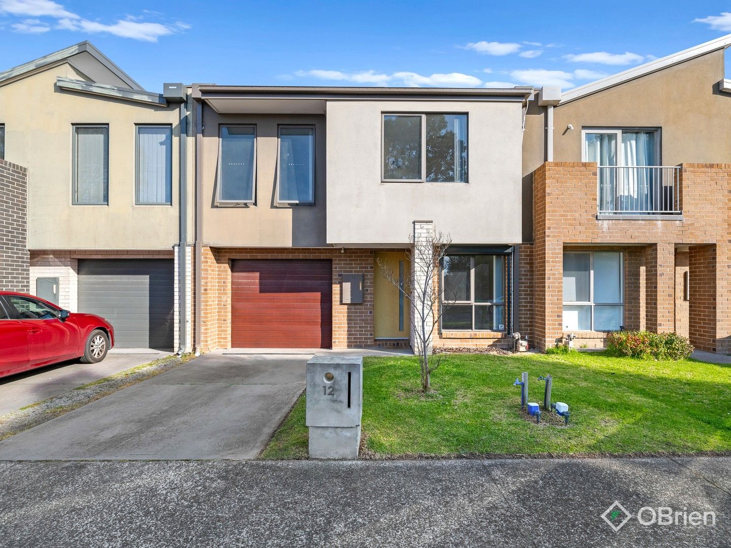 3 bedrooms Townhouse in 12 Bluestone Street PAKENHAM VIC, 3810