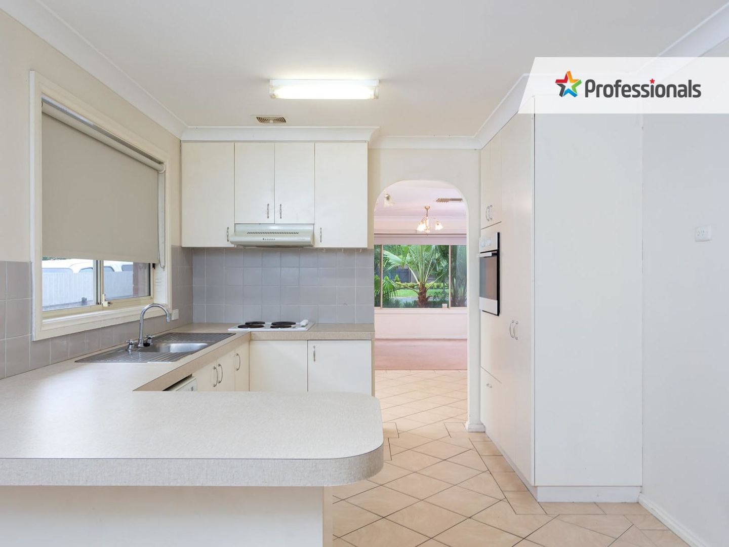 19 Gunyah Place, Glenfield Park NSW 2650, Image 2