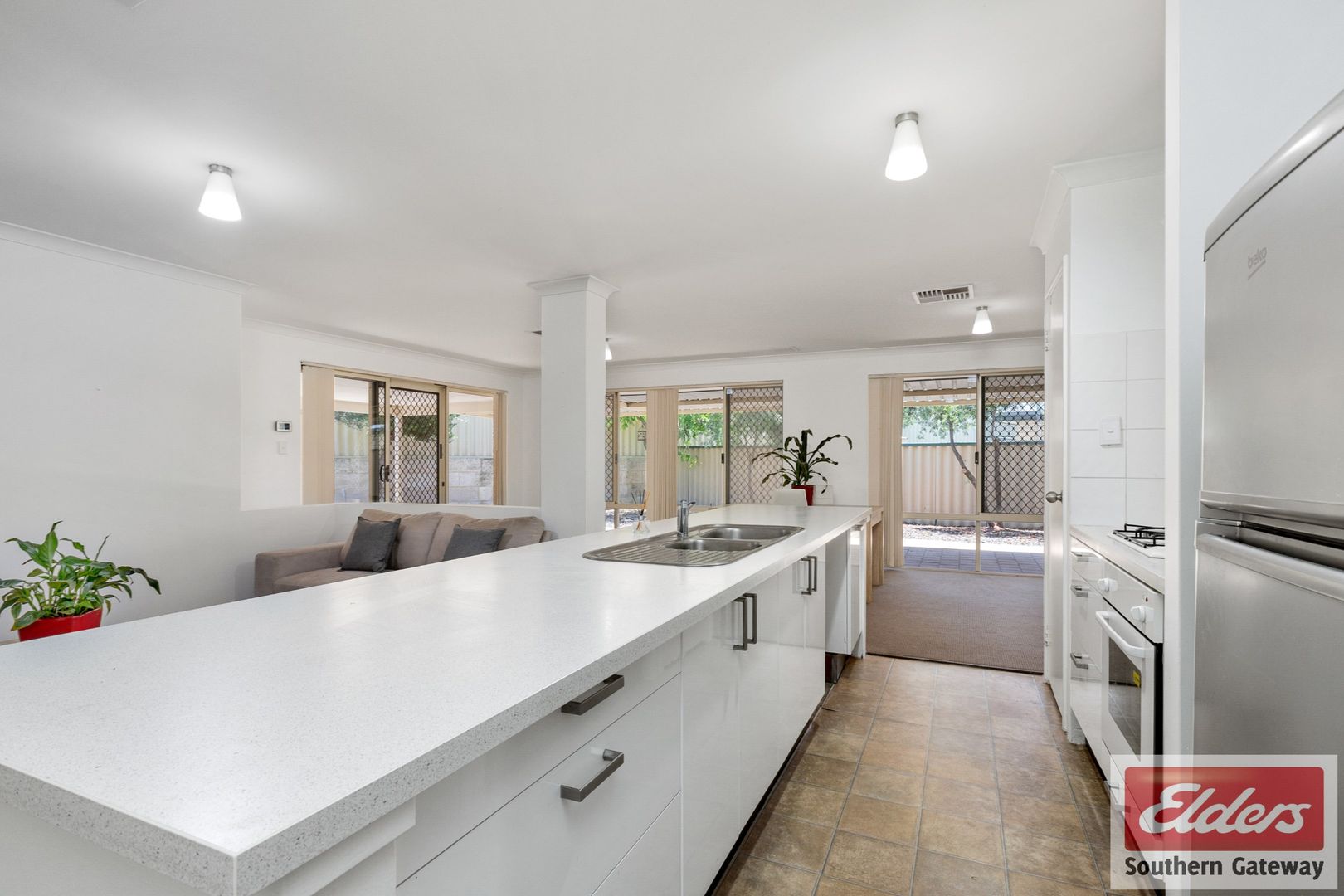 9 Kawoor Mews, Bertram WA 6167, Image 2