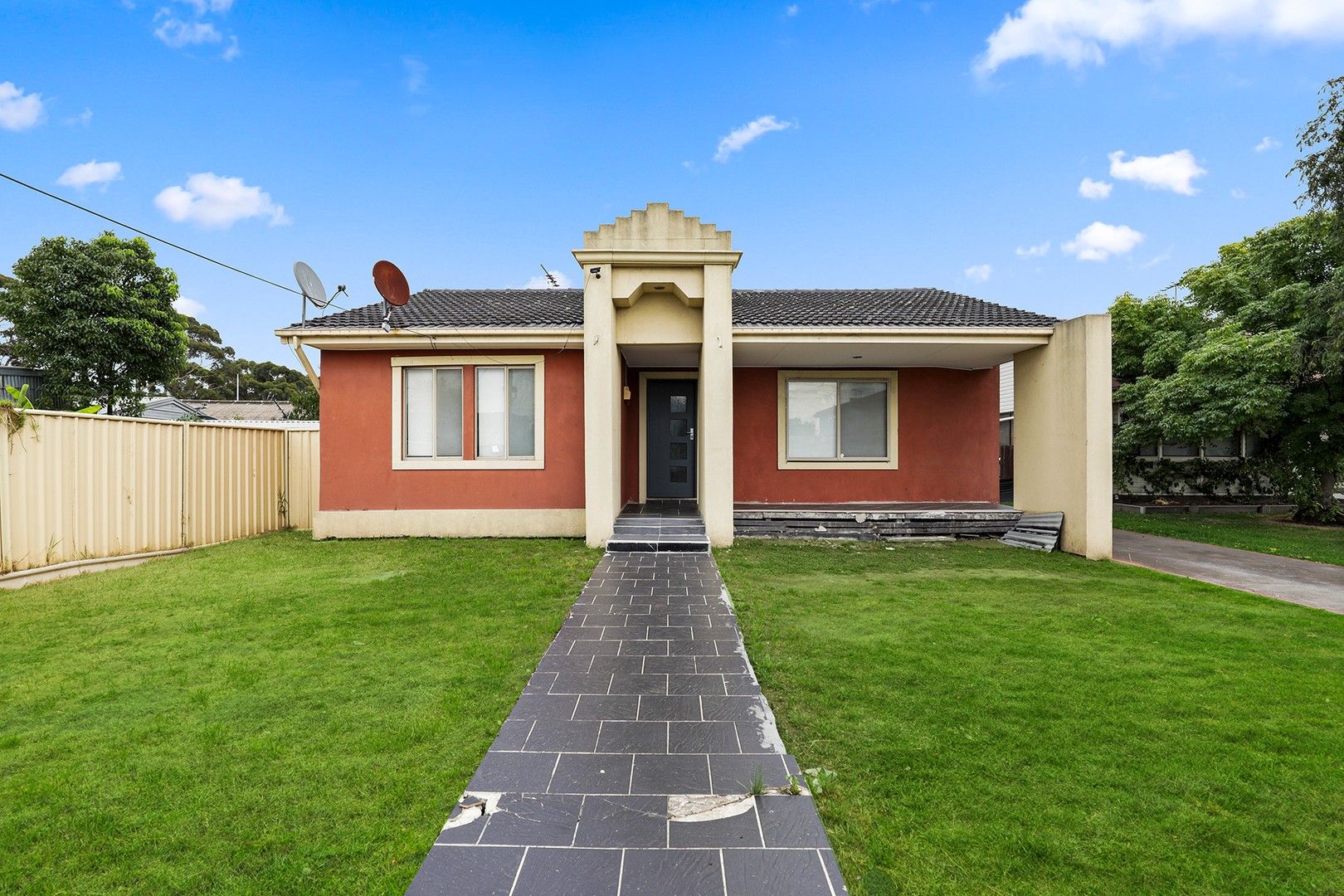 4 bedrooms House in 3 Tabilk Street FAWKNER VIC, 3060