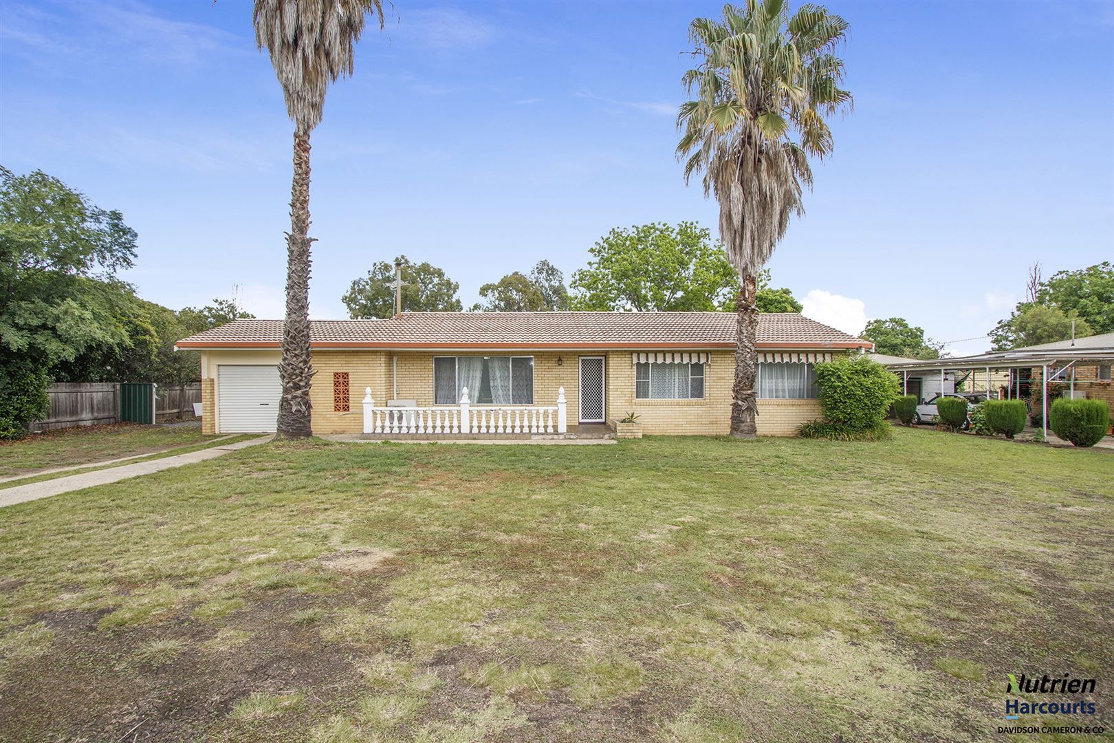 54 Moore Street Inverell Nsw 2360 Domain