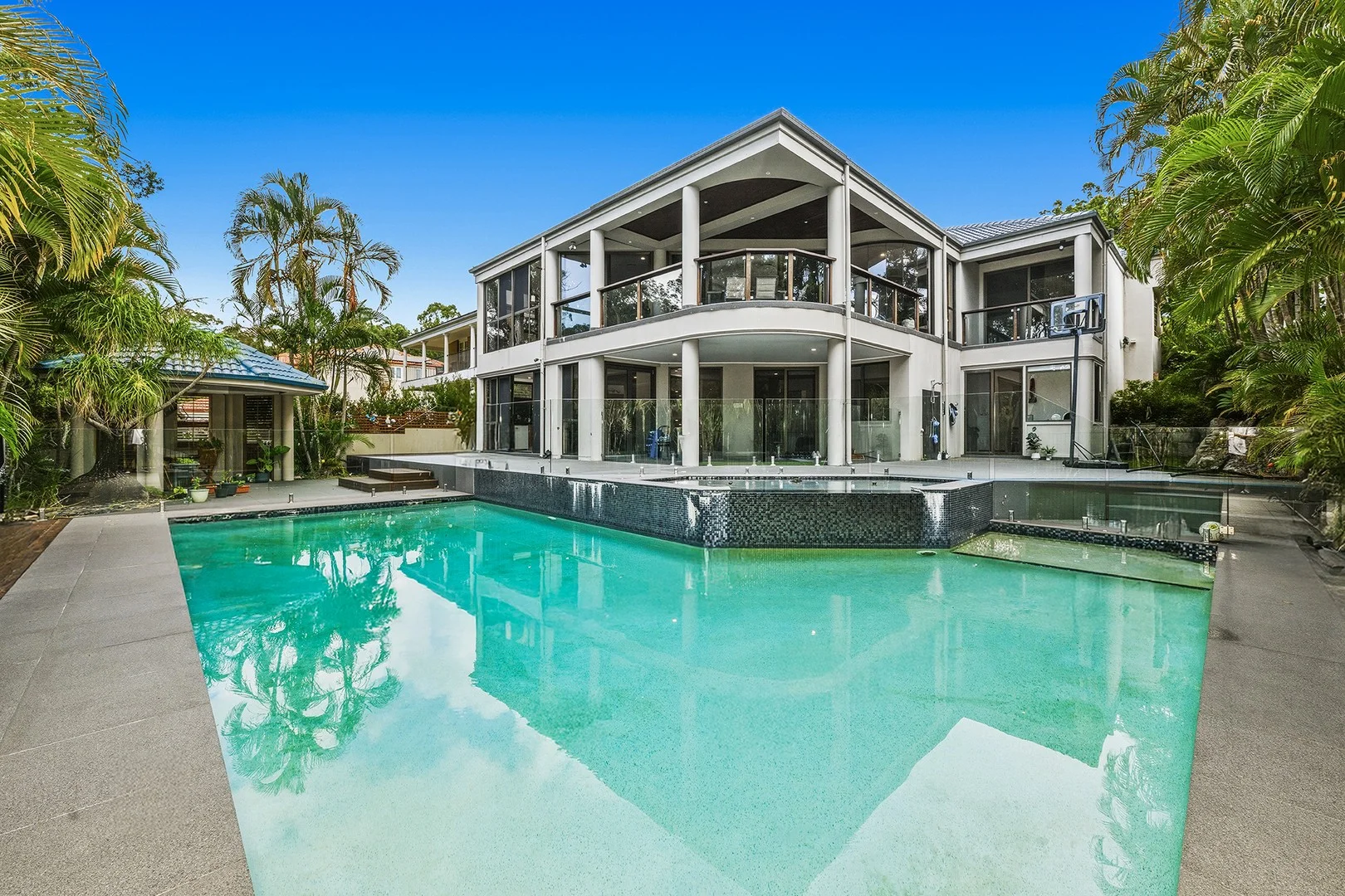 Additional image 25 of 36 Canada Place, Arundel QLD 4214