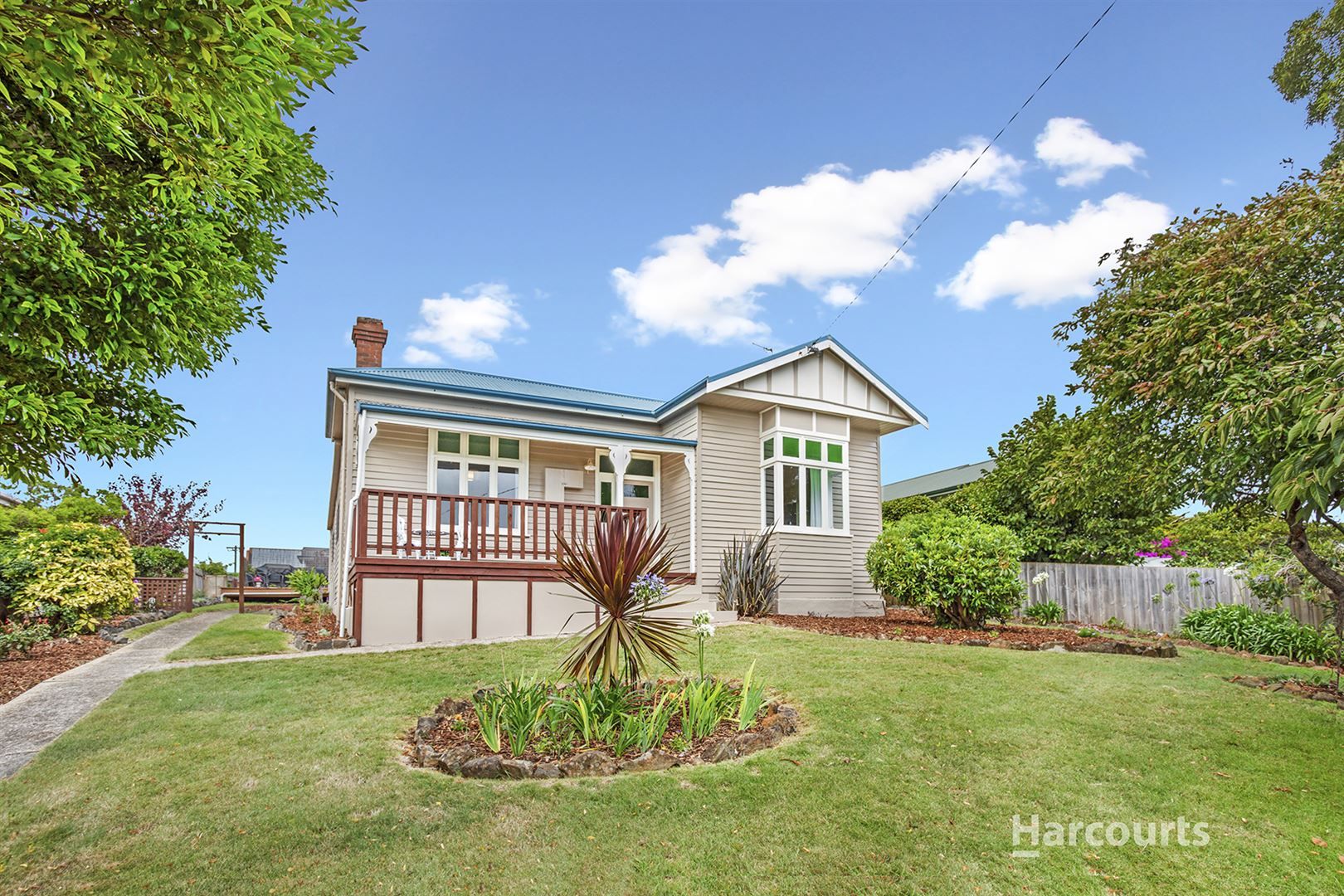 17 Linton Street, Upper Burnie TAS 7320, Image 0