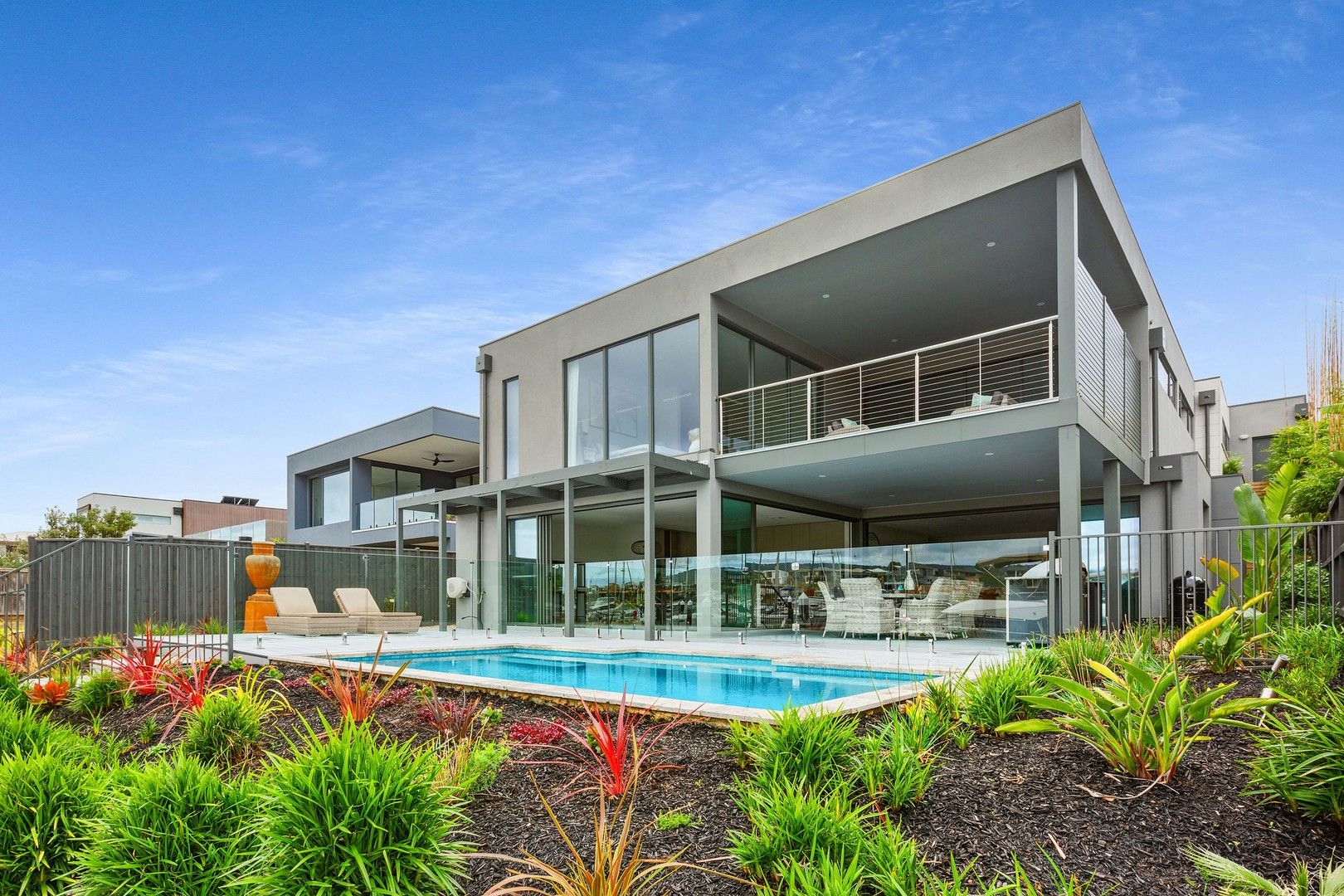 5 bedrooms House in 5 Helsal Point SAFETY BEACH VIC, 3936