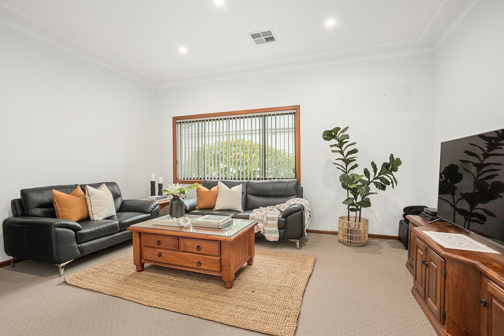 69 Gladstone Avenue, Wollongong NSW 2500, Image 0