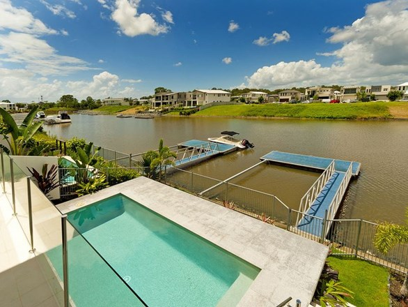 31 Harbourvue Court, Helensvale QLD 4212