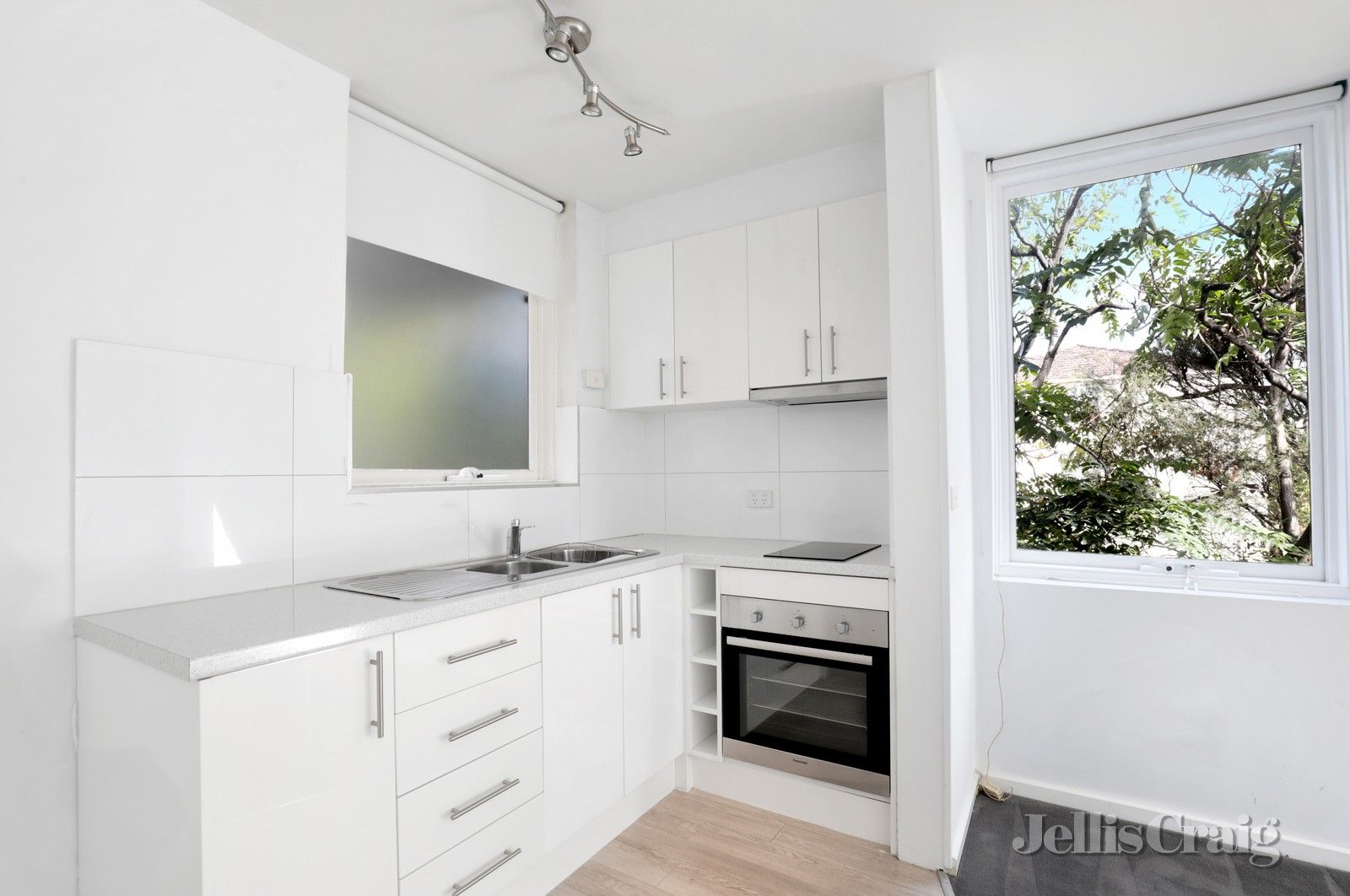 1 bedrooms Apartment / Unit / Flat in 7/9-11 Barnsbury Road SOUTH YARRA VIC, 3141
