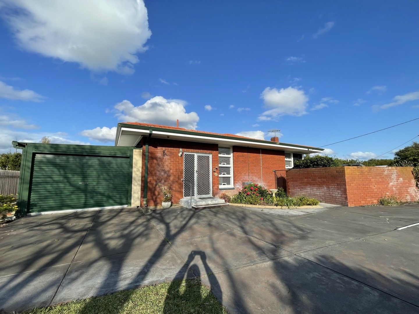 3 bedrooms House in 20 Pictor Court ROCKINGHAM WA, 6168