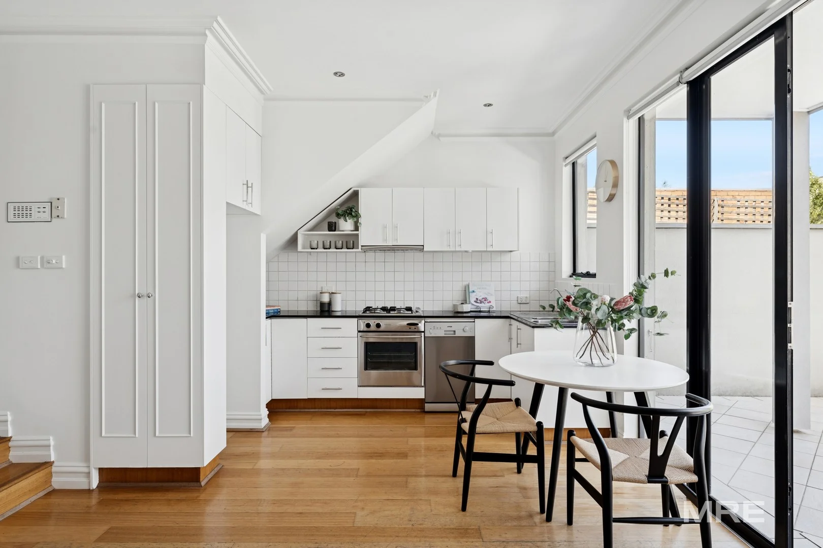 2/14 Launder Street, Hawthorn VIC 3122