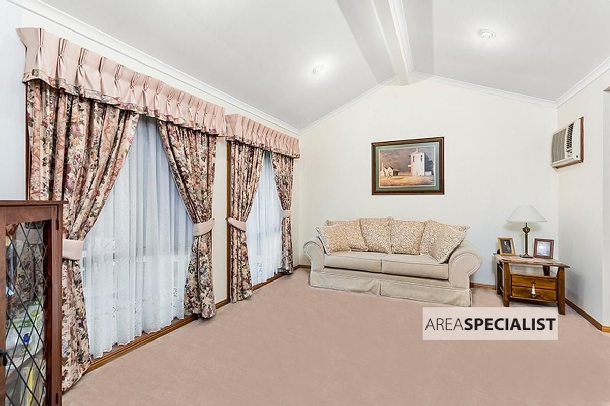 3 Wildwood Court, Cranbourne North VIC 3977, Image 1