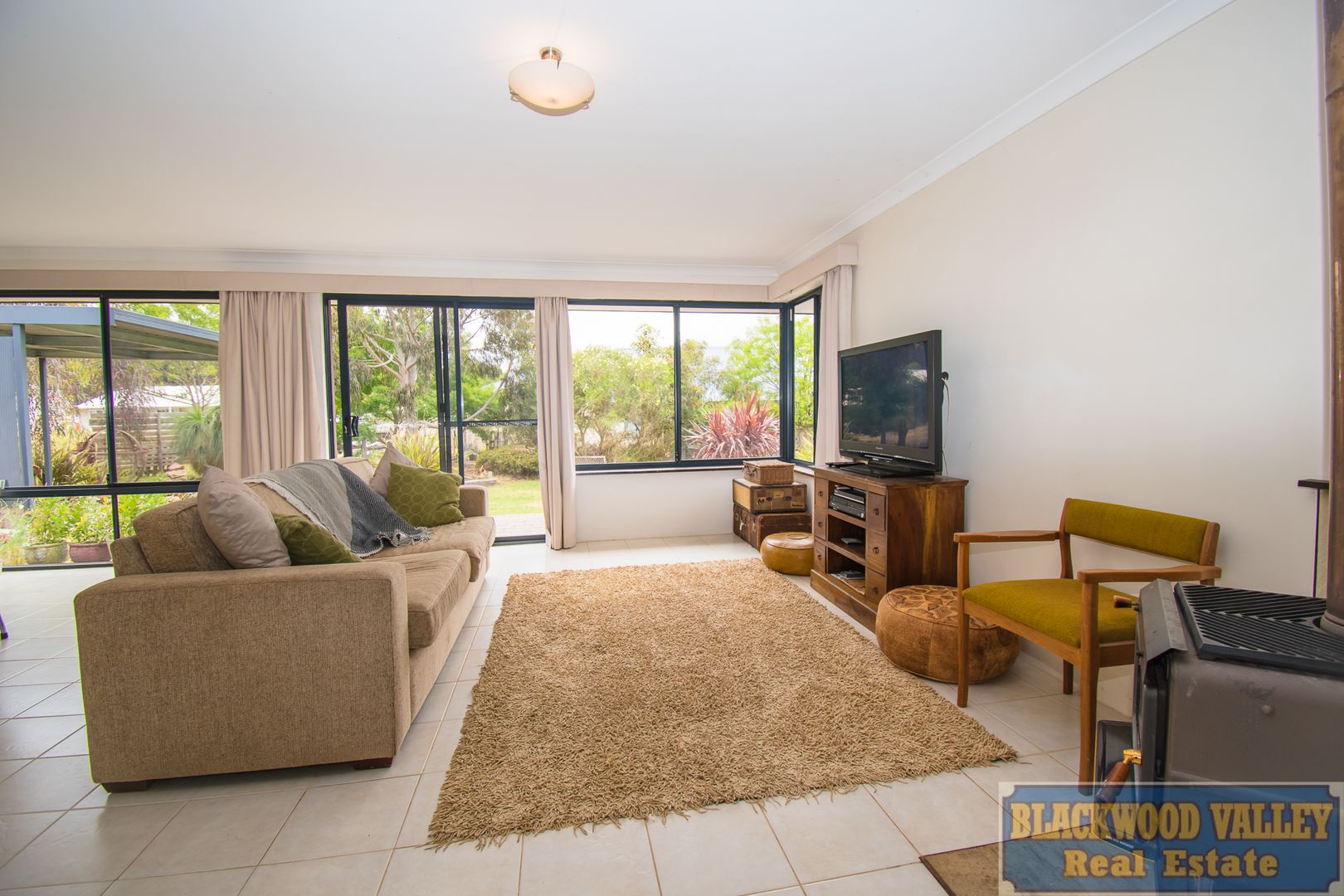 19 Balmoral Drive, Bridgetown WA 6255, Image 2