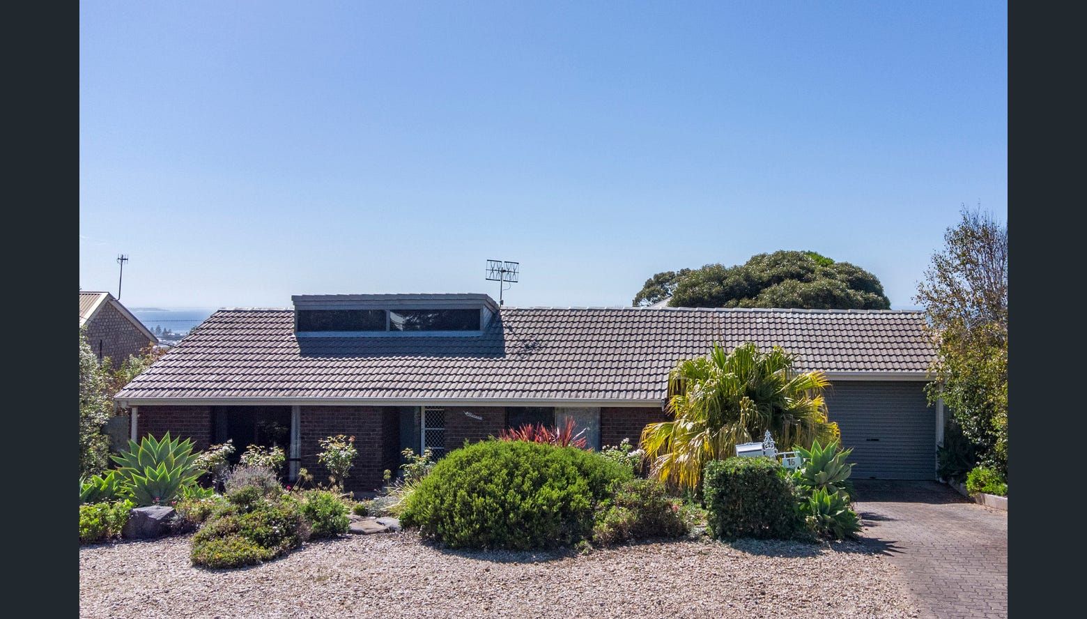 3 bedrooms House in 16 Norma Crescent ENCOUNTER BAY SA, 5211