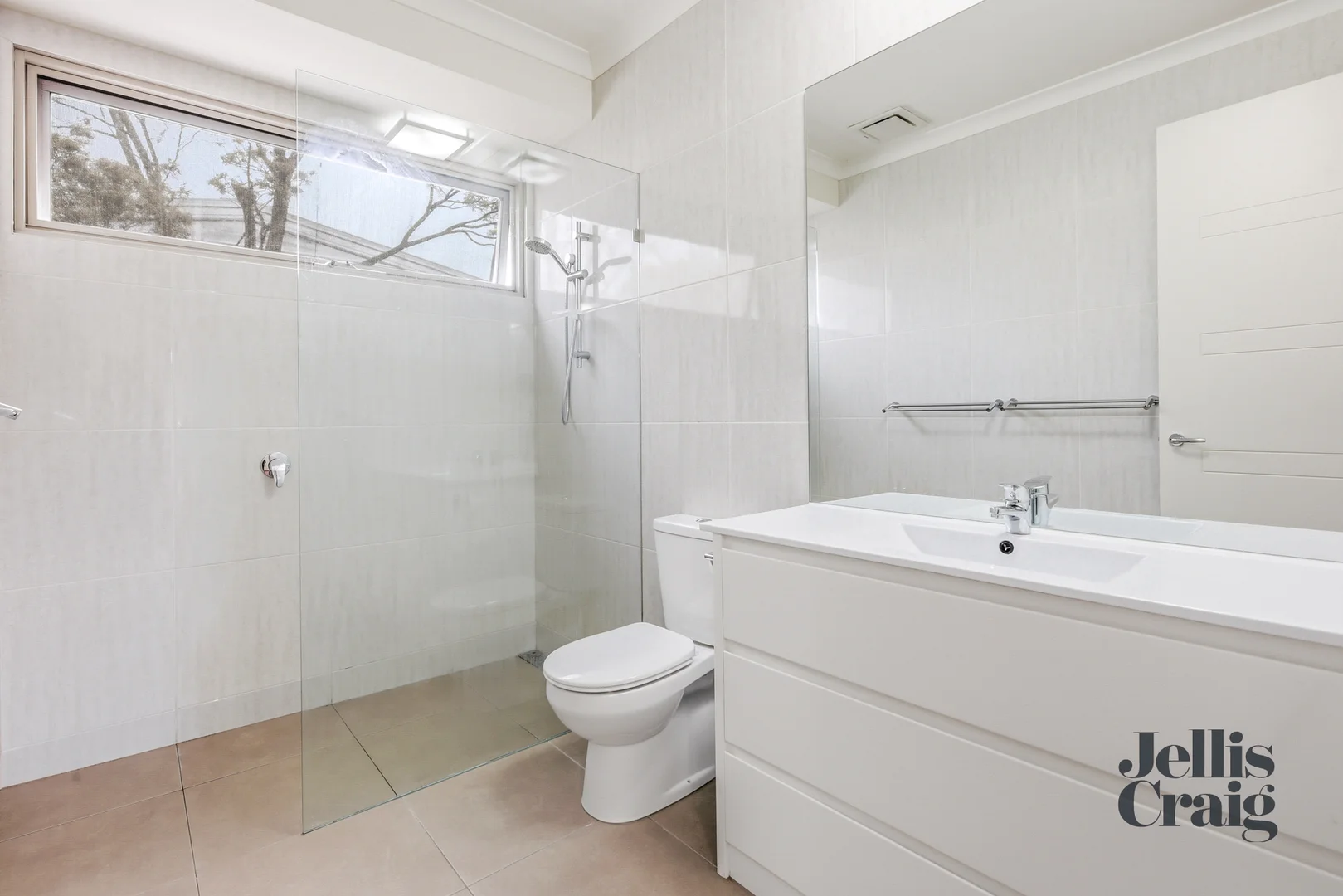 Additional image 7 of 2/28 Diosma Drive, Glen Waverley VIC 3150