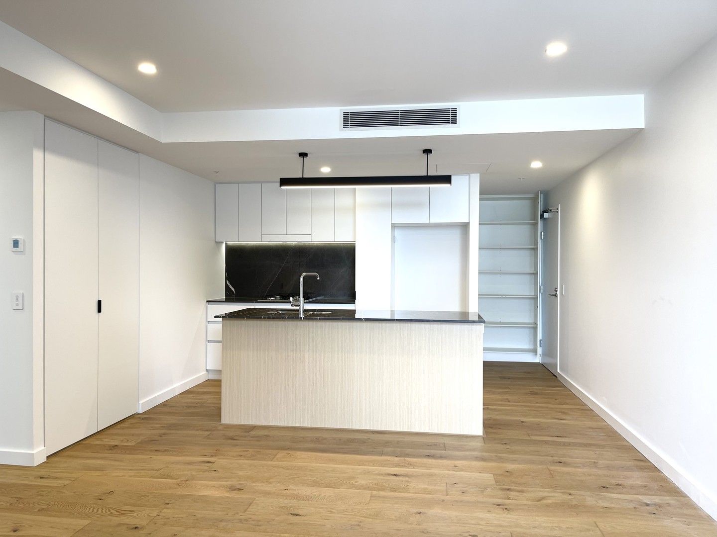 2 bedrooms Apartment / Unit / Flat in 11110/1 Cordelia Street SOUTH BRISBANE QLD, 4101