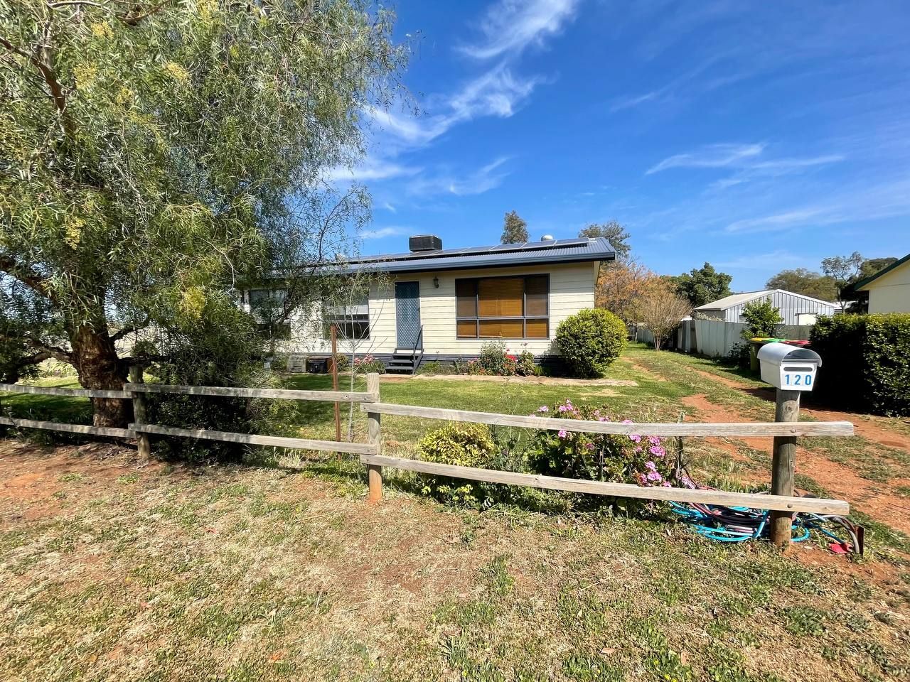 120 Boori Street Peak Hill Property History Address Research