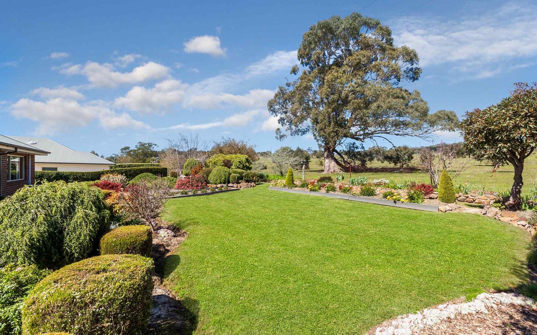 8 Morilla Court, Gisborne VIC 3437, Image 0