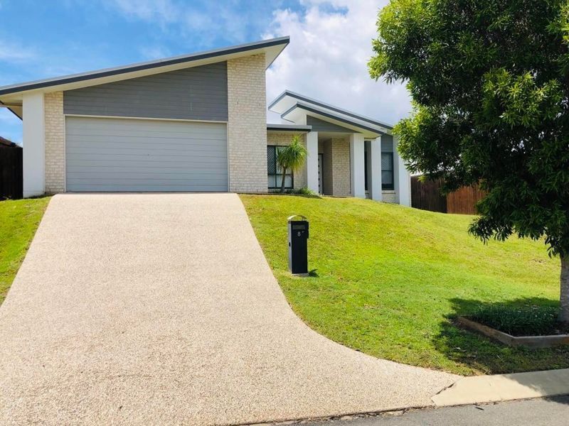 4 bedrooms House in 8 Blackburn Court KIRKWOOD QLD, 4680