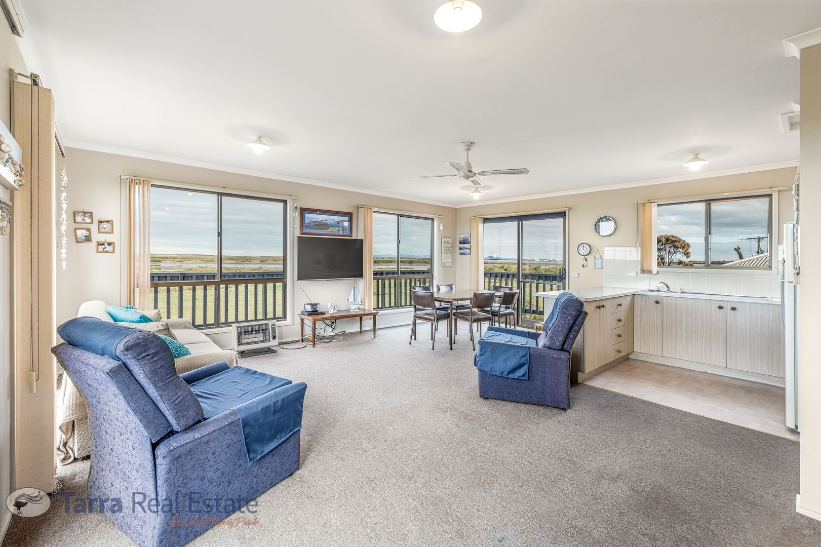 20 Sarena Parade, Robertsons Beach VIC 3971, Image 2