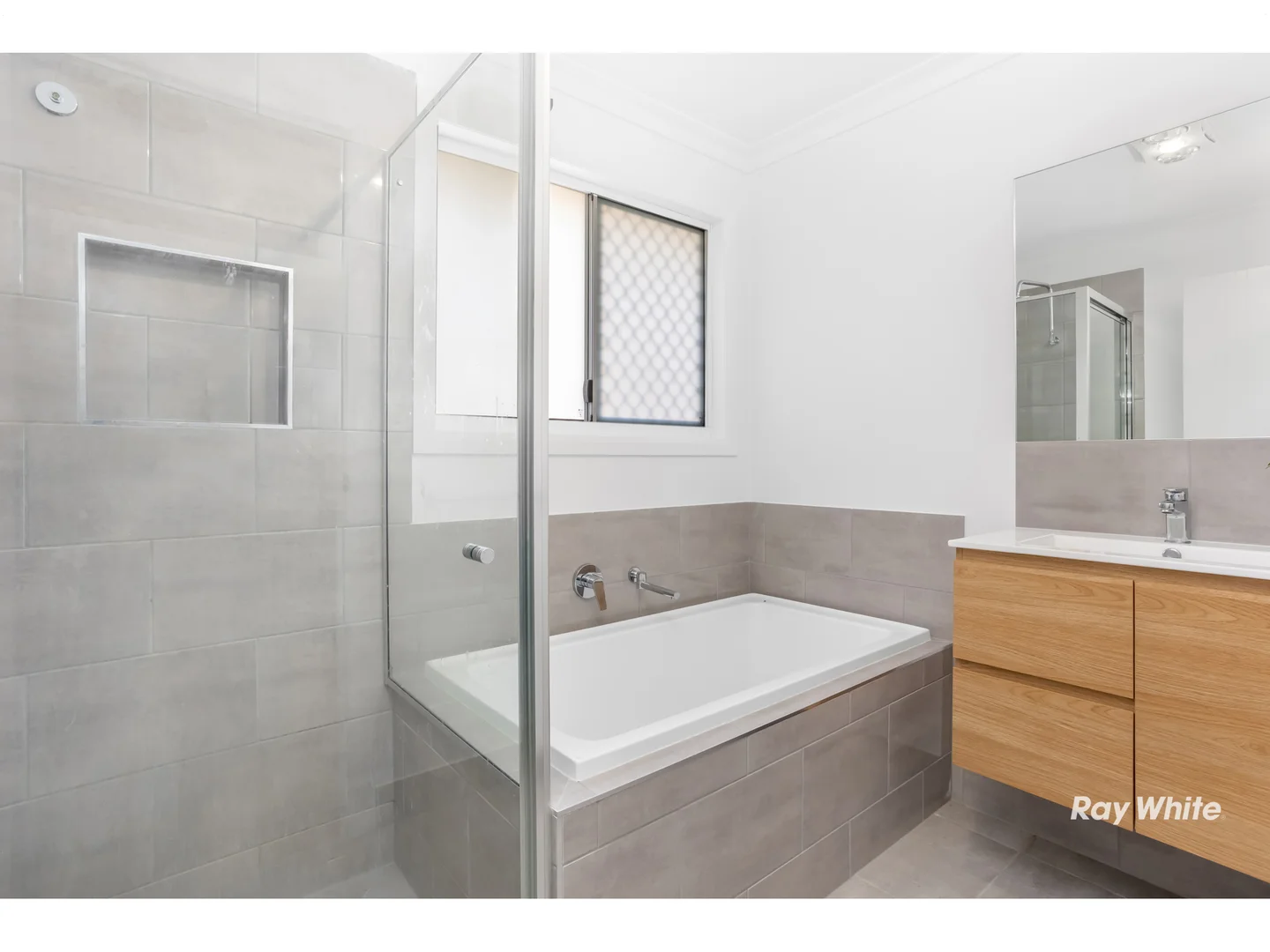 Additional image 7 of Units 1 & 2/7 Civic Lane, Pacific Heights QLD 4703