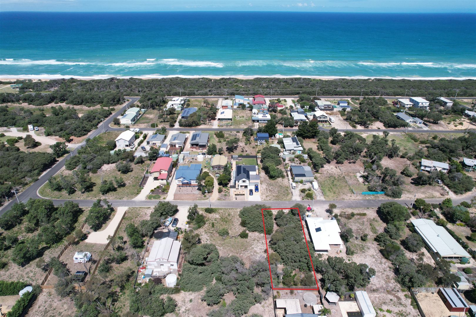 16 Pacific Court, Golden Beach VIC 3851, Image 2