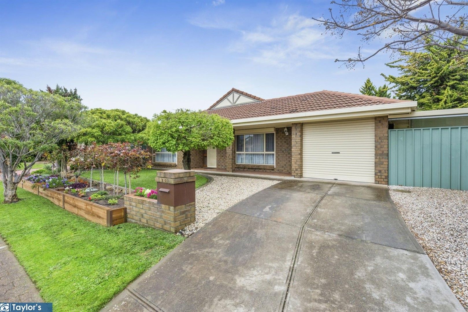 24 Holmeswood Court, Para Hills West SA 5096, Image 0