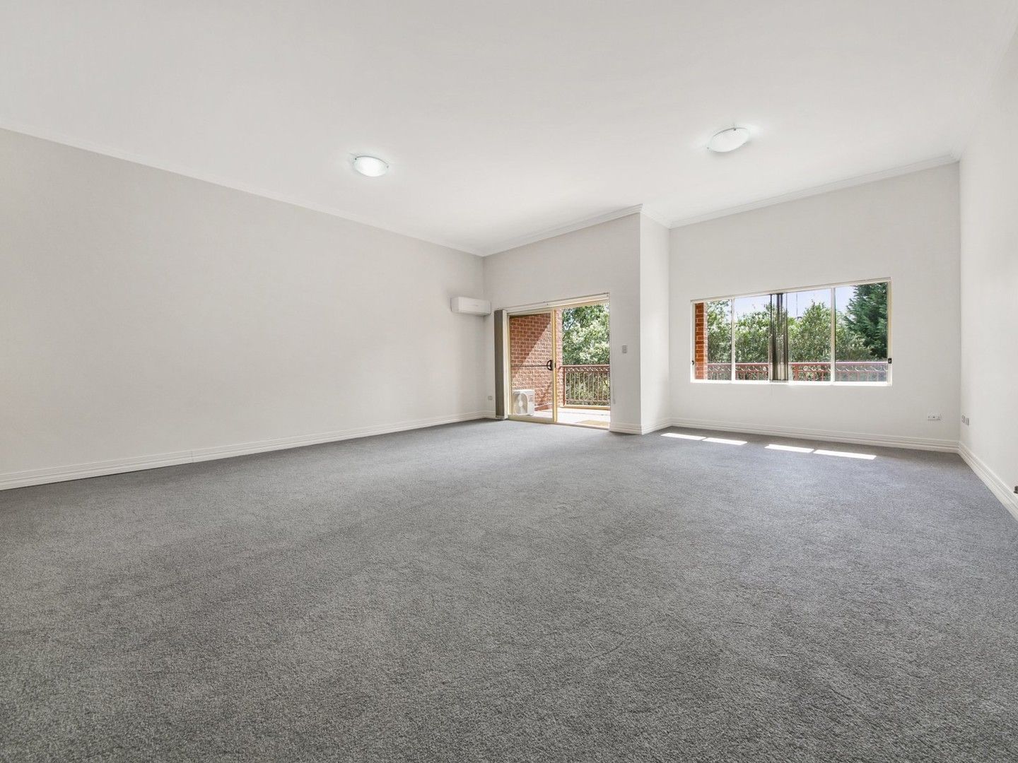 3 bedrooms Apartment / Unit / Flat in 13/19 Sherwin Avenue CASTLE HILL NSW, 2154