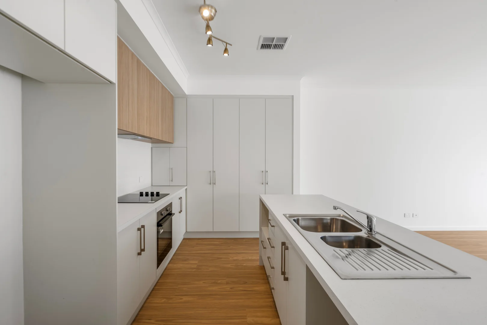 Additional image 3 of 4A Allen Dr, Para Hills SA 5096