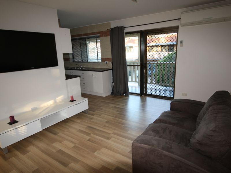 5 251 auckland street gladstone