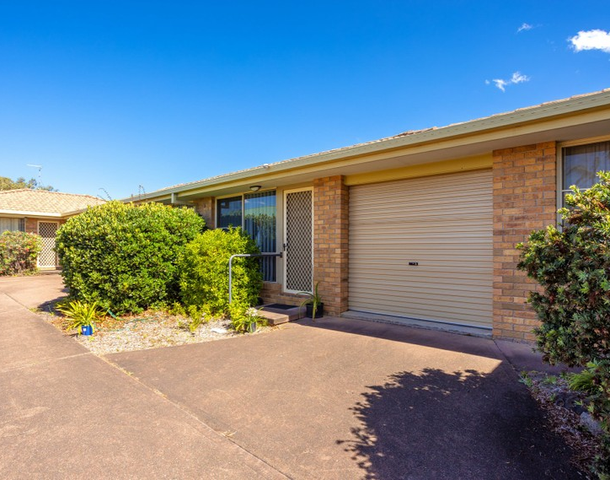 2/30 Waterman Street, Old Bar NSW 2430